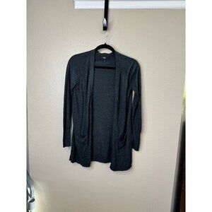Mossimo Women's Gray Cardigan Size S long sleeve pockets mid length‎